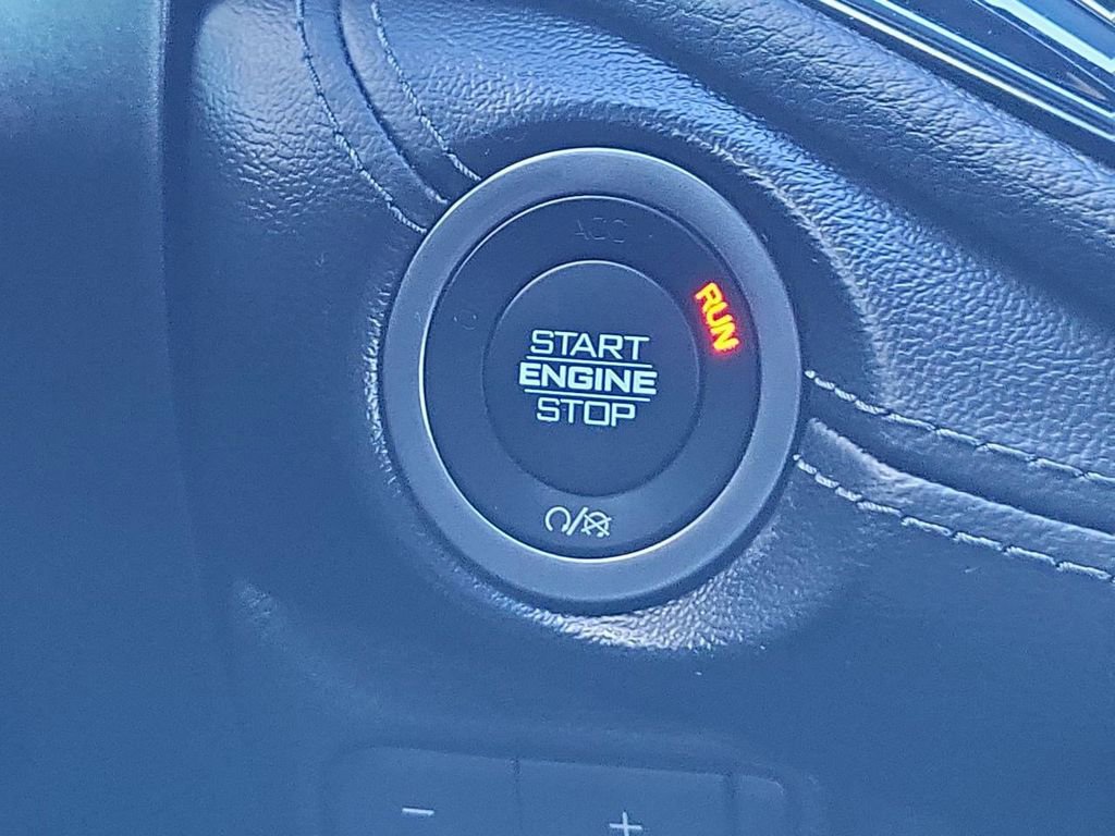 Used 2021 Dodge Durango SXT image 23