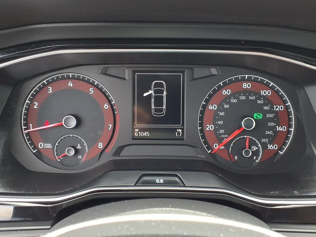 Used 2021 Volkswagen Jetta R-Line w/ R-Line Cold Weather Package FWD image 6