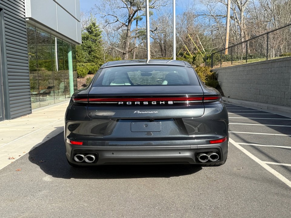 New 2026 Porsche Panamera image 6