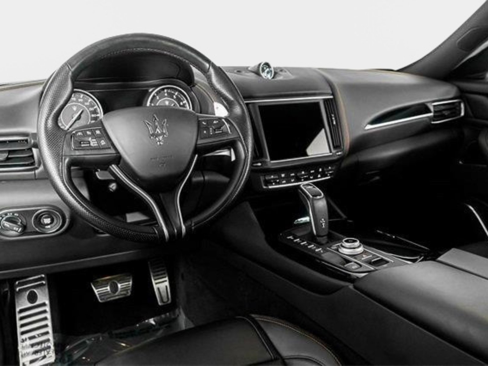 Used 2024 Maserati Levante Modena Ultima AWD/4WD image 2