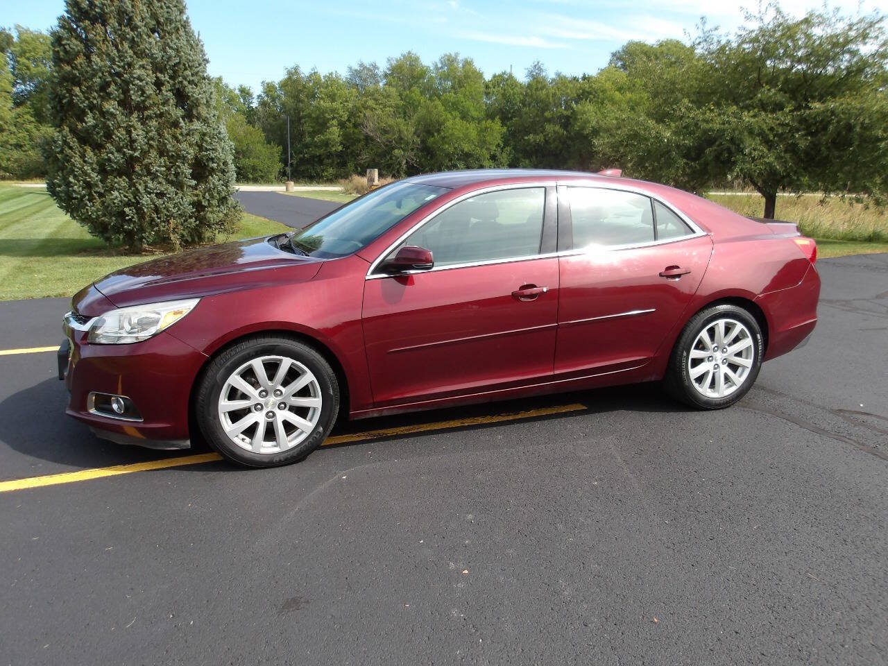 Used 2015 Chevrolet Malibu LT FWD image 9