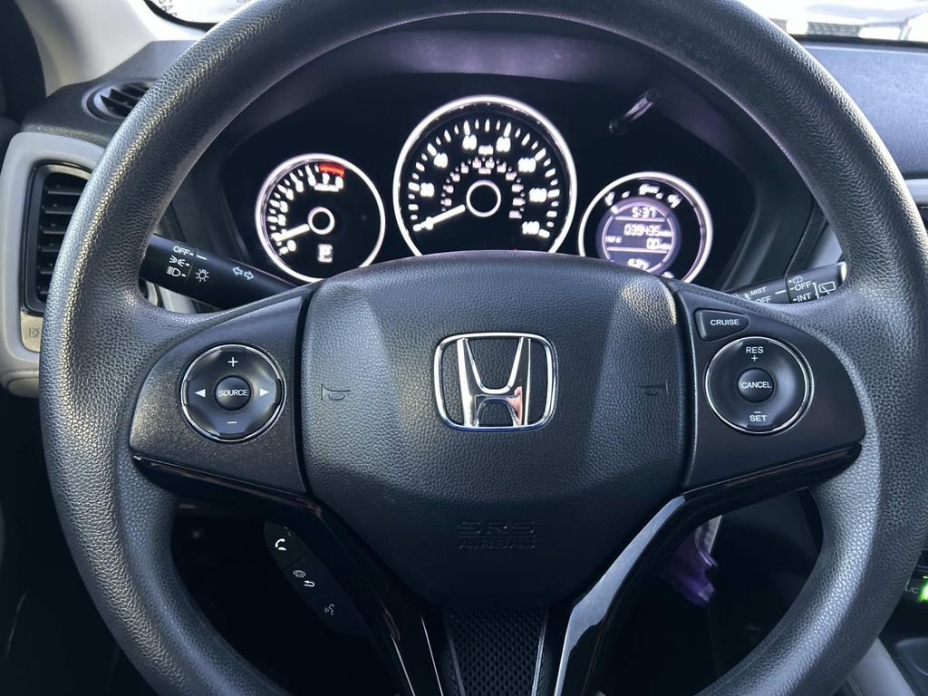 Used 2021 Honda HR-V LX image 24