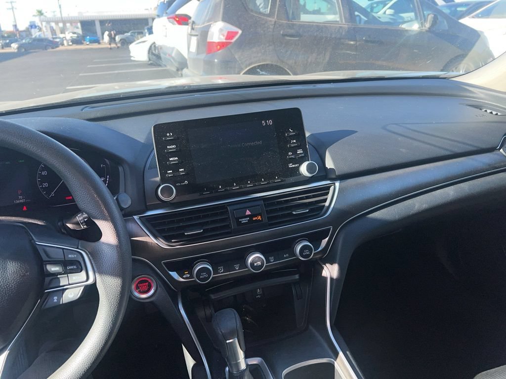 Used 2018 Honda Accord LX image 4