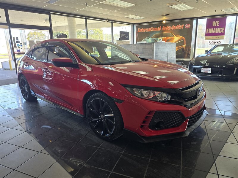 Used 2017 Honda Civic Sport image 5