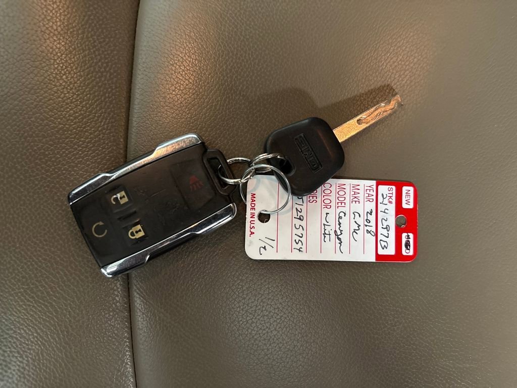 Used 2018 GMC Canyon SLT w/ Driver Alert Package image 23