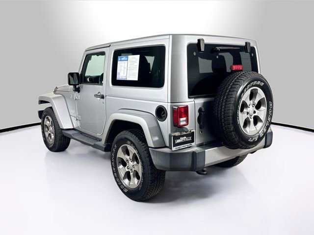 Used 2018 Jeep Wrangler Sahara w/ Connectivity Group AWD/4WD image 20