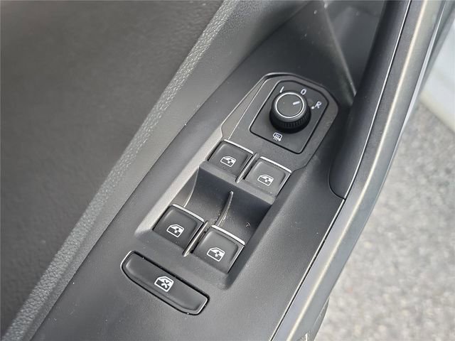 Used 2023 Volkswagen Jetta S FWD image 9