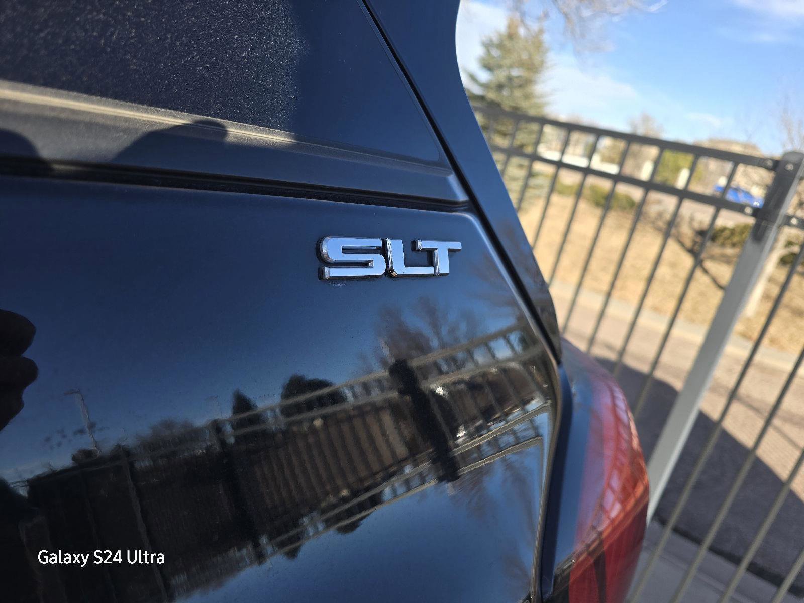 Used 2020 GMC Terrain SLT image 11