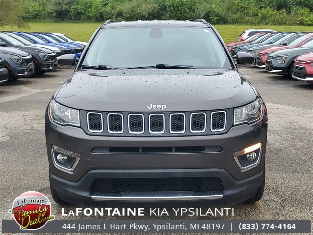 Used 2018 Jeep Compass Limited w/ Navigation Group image 2