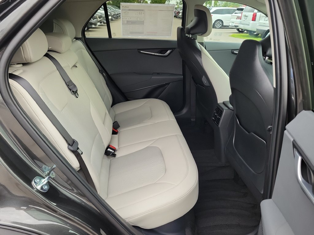 New 2026 Kia Niro EX w/ EX Premium Package FWD image 12