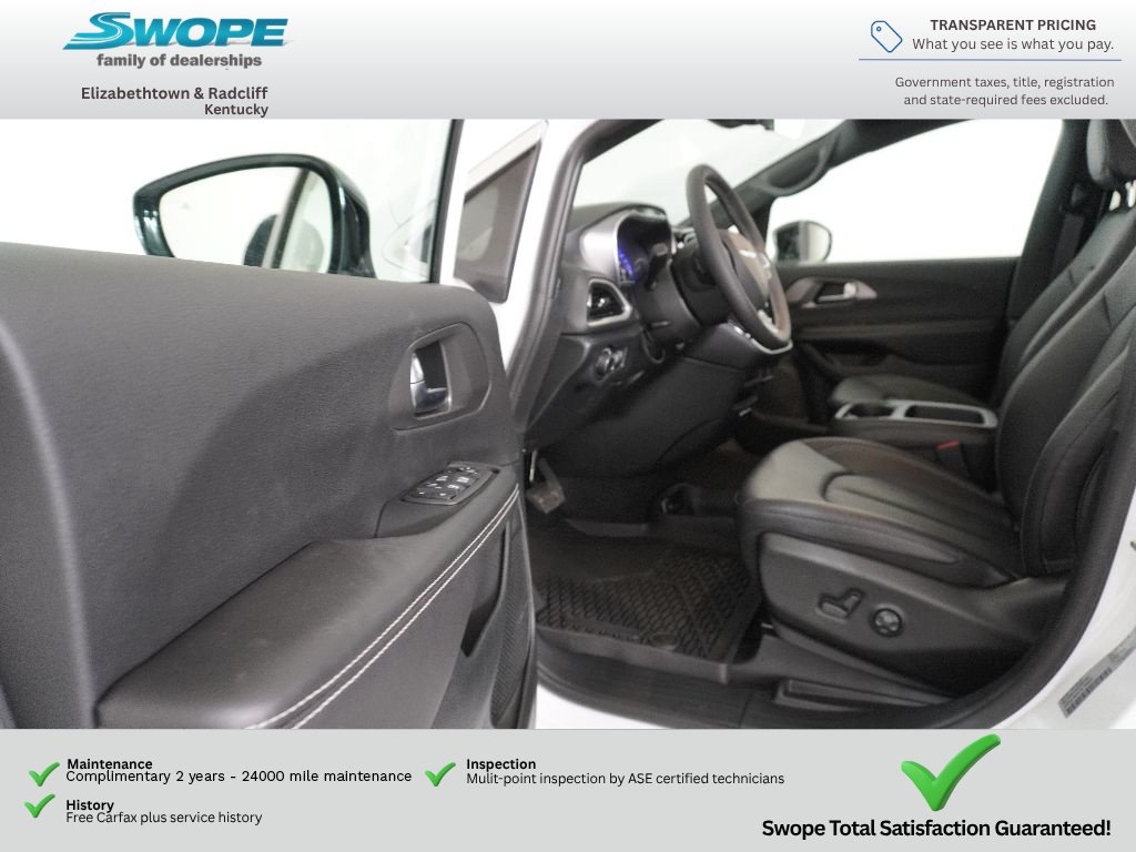 New 2026 Chrysler Voyager LX FWD image 13