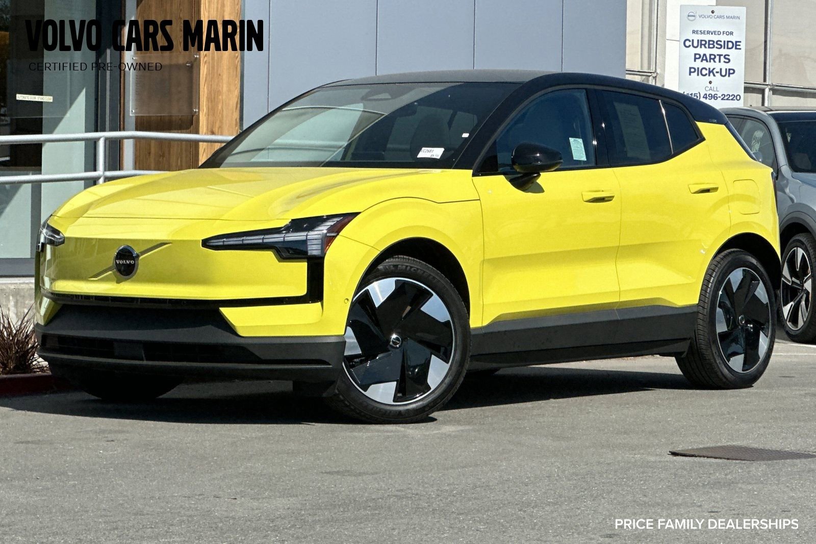 Used 2025 Volvo EX30 Ultra image 1