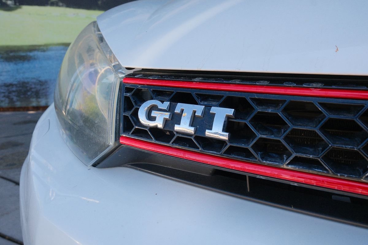 Used 2013 Volkswagen GTI 4-Door FWD image 37