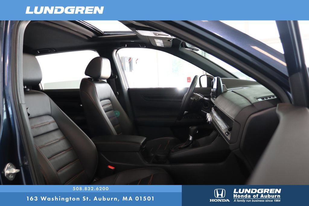Used 2025 Honda CR-V Sport-L image 17