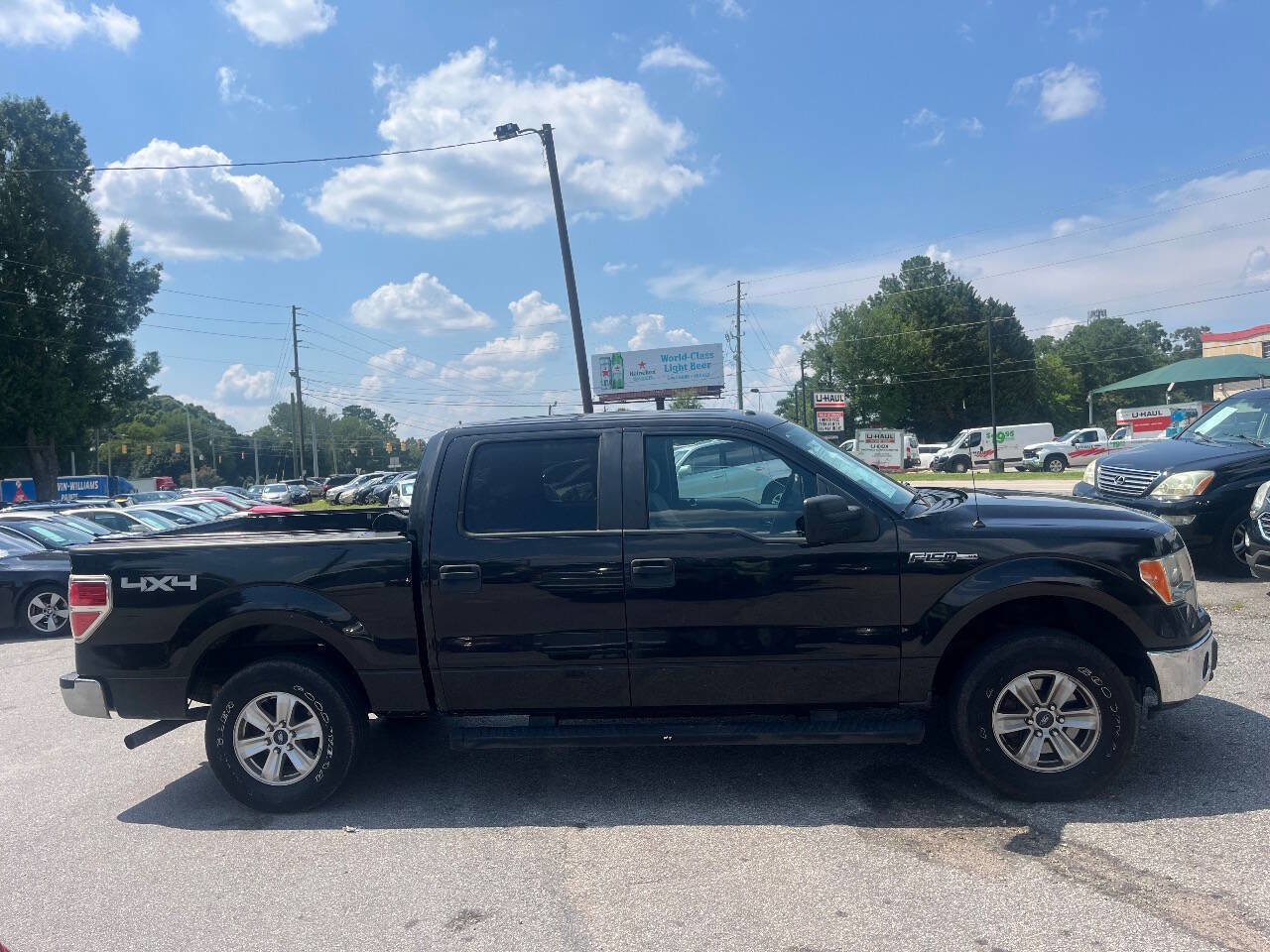 Used 2014 Ford F150 XLT w/ Trailer Tow Package image 6