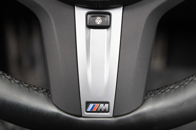 Used 2023 BMW M550i xDrive w/ Executive Package image 67