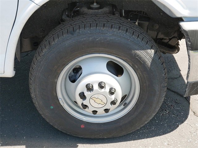 New 2025 Chevrolet Express 3500 Work Van w/ Power Convenience Package image 7