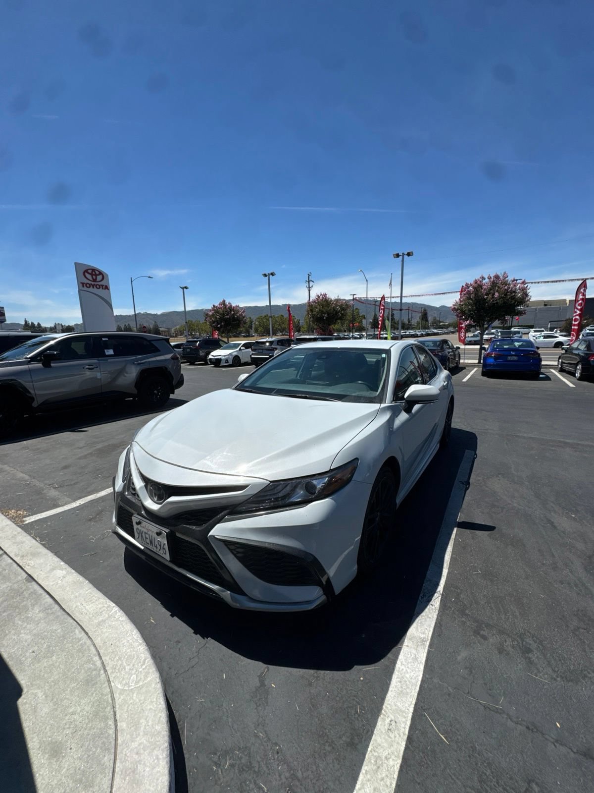 Used 2024 Toyota Camry XSE FWD image 17