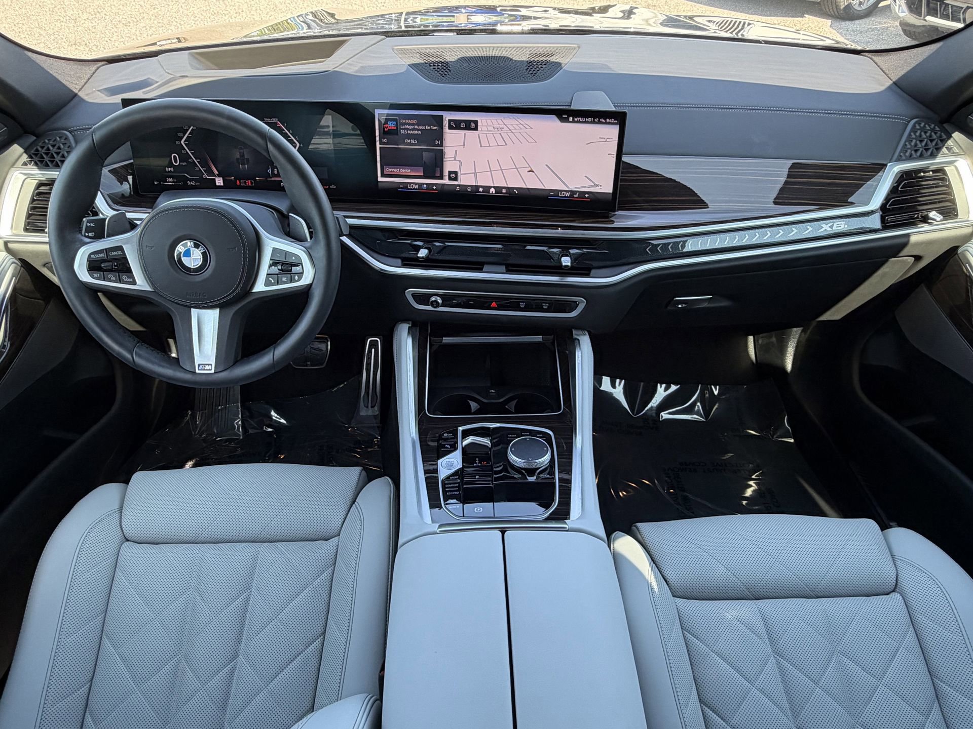 Used 2026 BMW X6 xDrive40i image 14