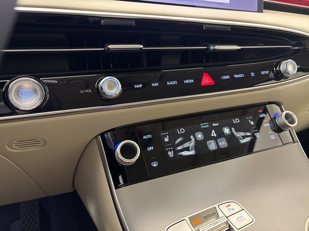 New 2026 Genesis GV70 2.5T Advanced AWD/4WD image 41