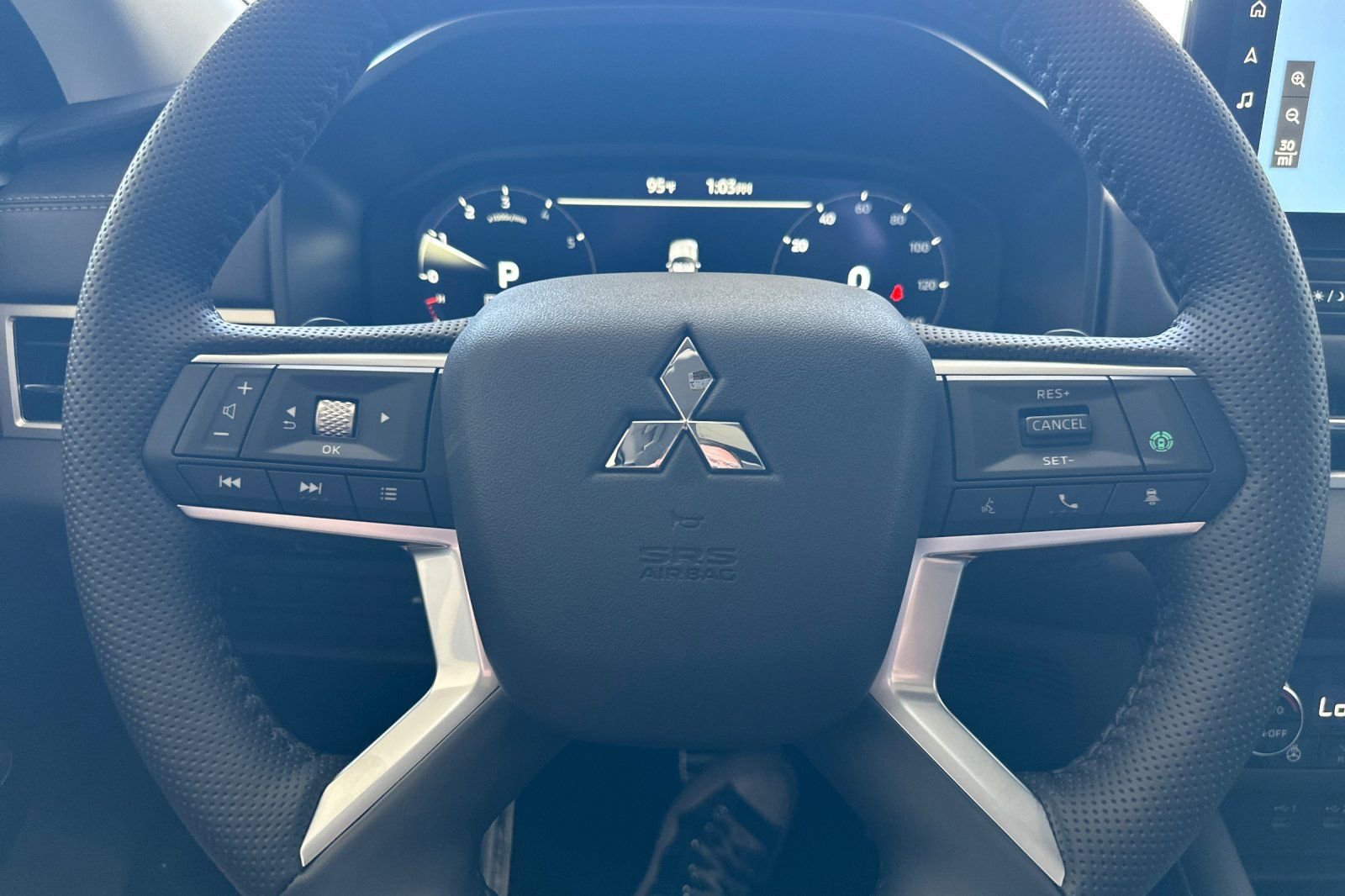 New 2025 Mitsubishi Outlander SEL image 22