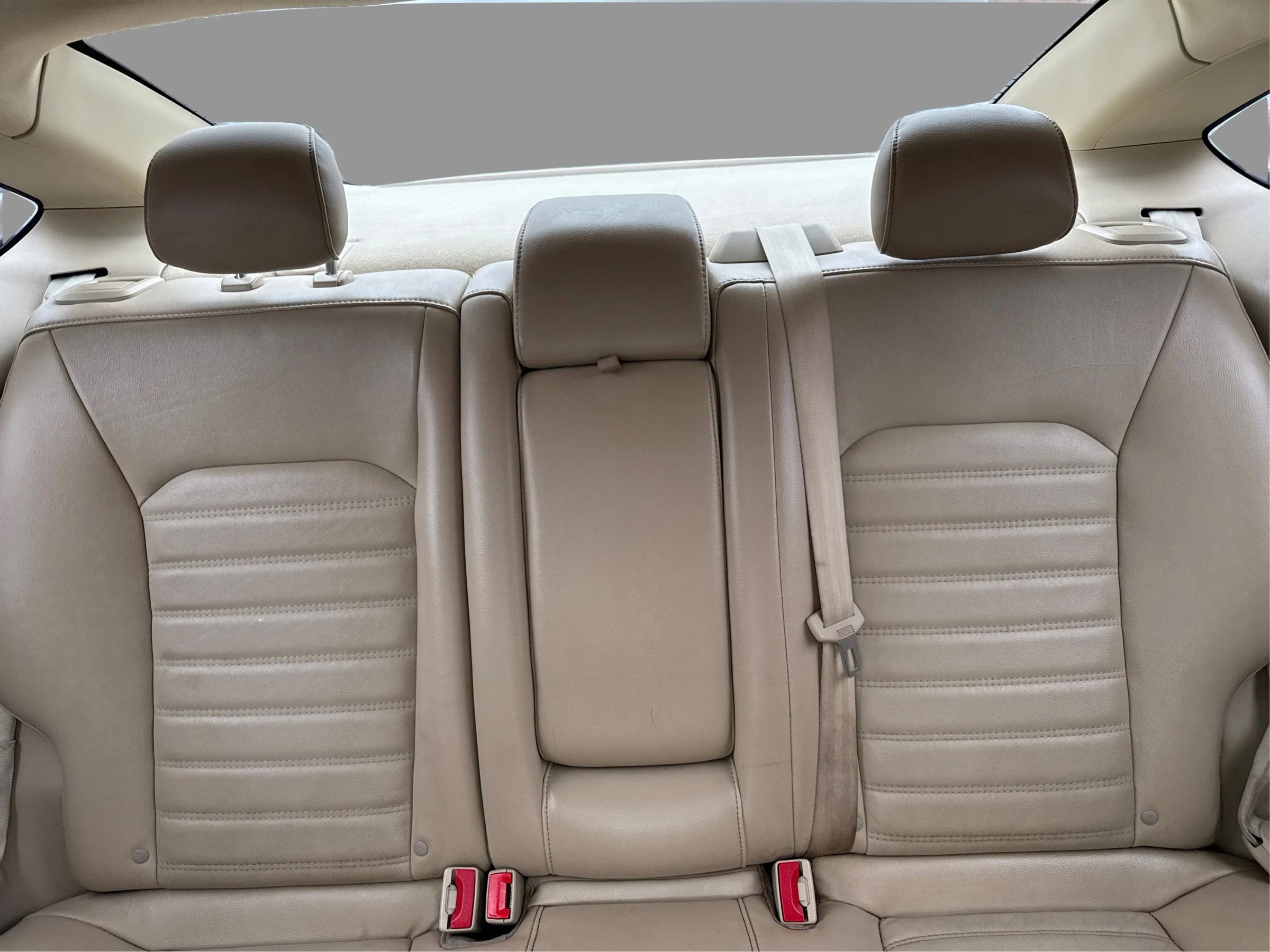 Used 2015 Ford Fusion SE w/ Equipment Group 202A image 17