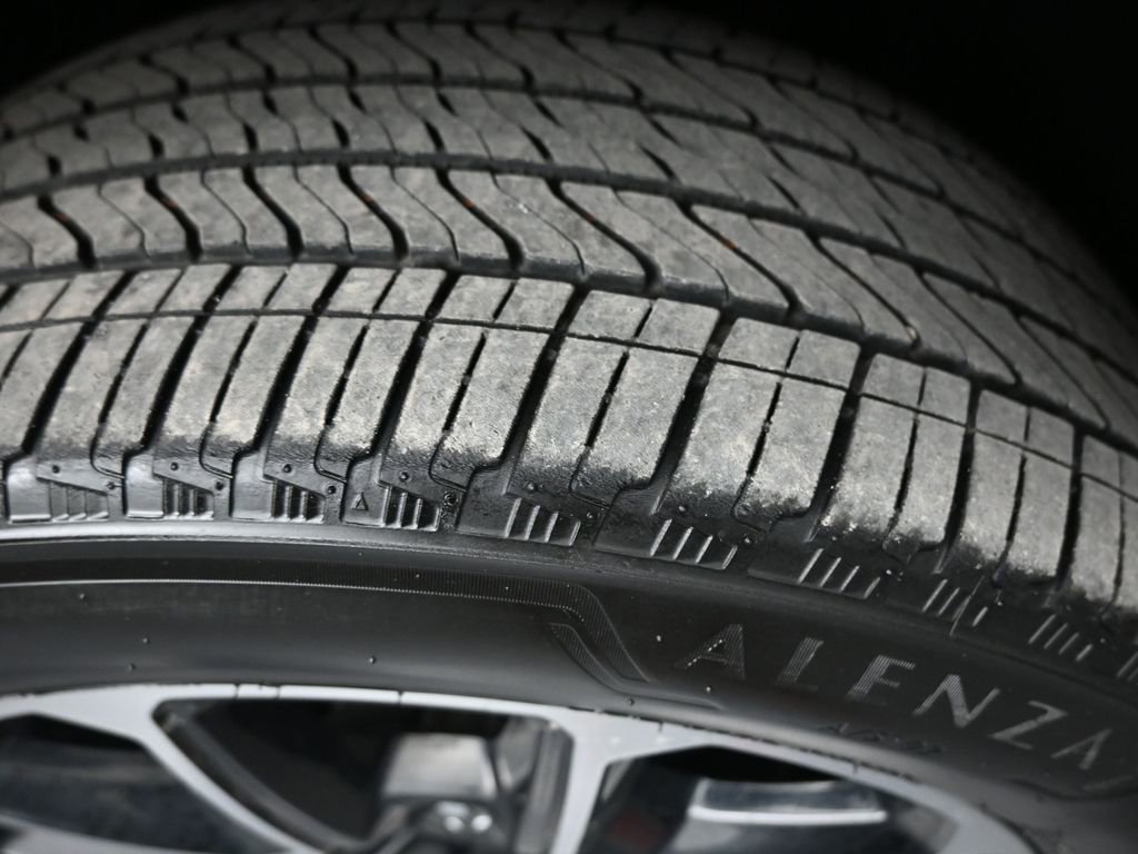 Used 2023 Chevrolet Tahoe RST w/ Luxury Package image 40