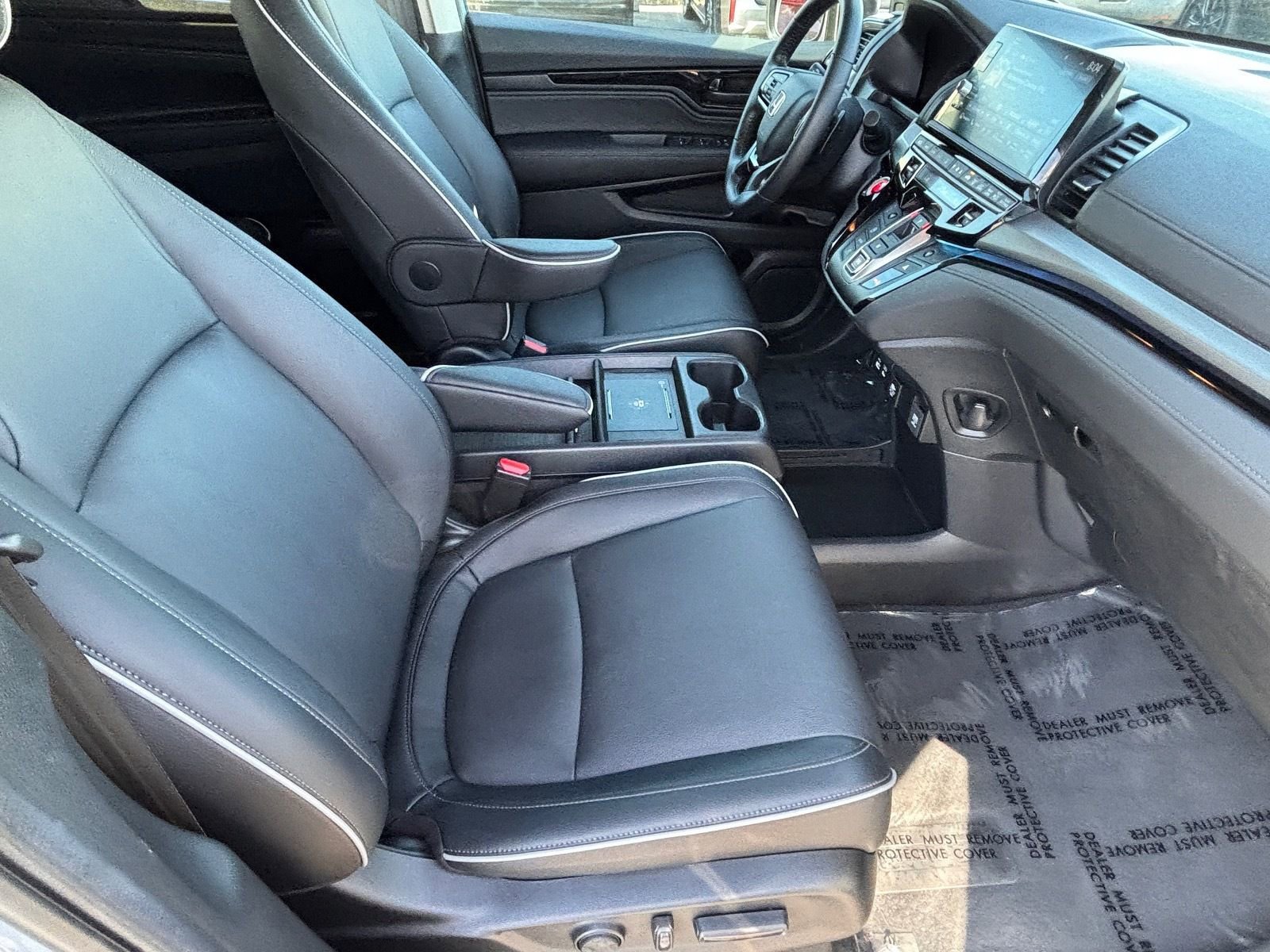 Certified 2025 Honda Odyssey Touring image 14