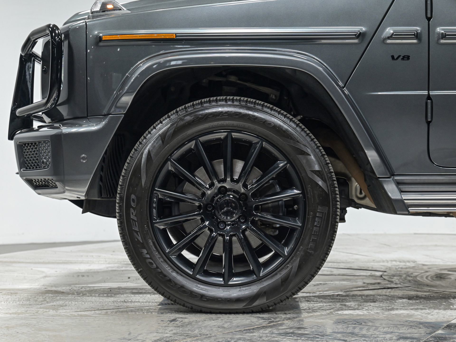 Used 2021 Mercedes-Benz G 550 image 3