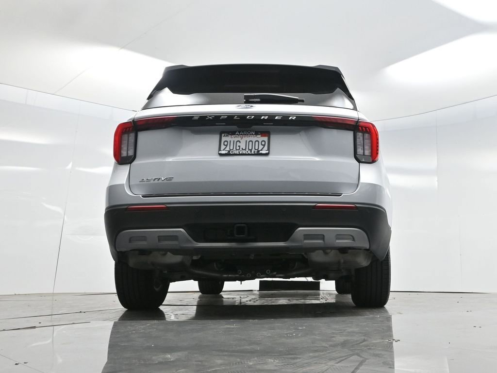 Used 2025 Ford Explorer Active w/ Active Comfort Package image 67