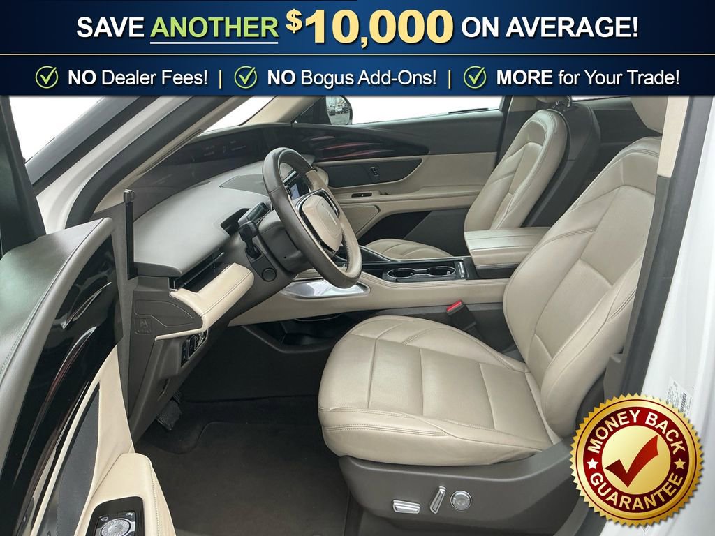 Used 2024 Lincoln Nautilus Premier image 14