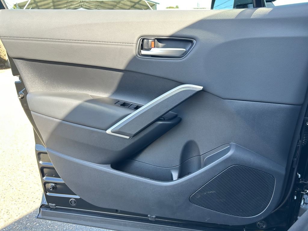 Used 2026 Toyota Corolla Cross XLE w/ Convenience Package image 22