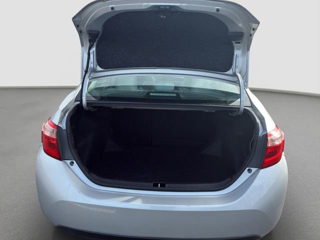 Used 2017 Toyota Corolla LE image 27