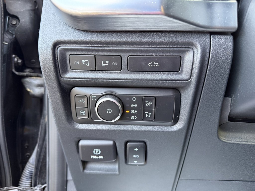 Used 2021 Ford F150 Lariat w/ Equipment Group 502A High image 17