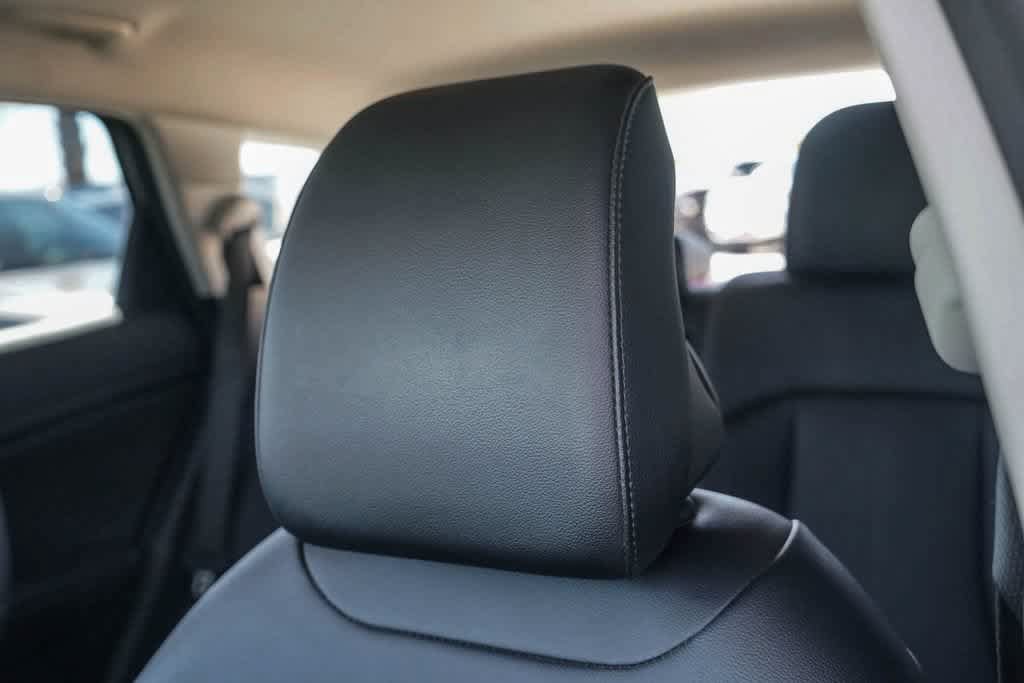 Certified 2026 Kia Sportage EX FWD image 25