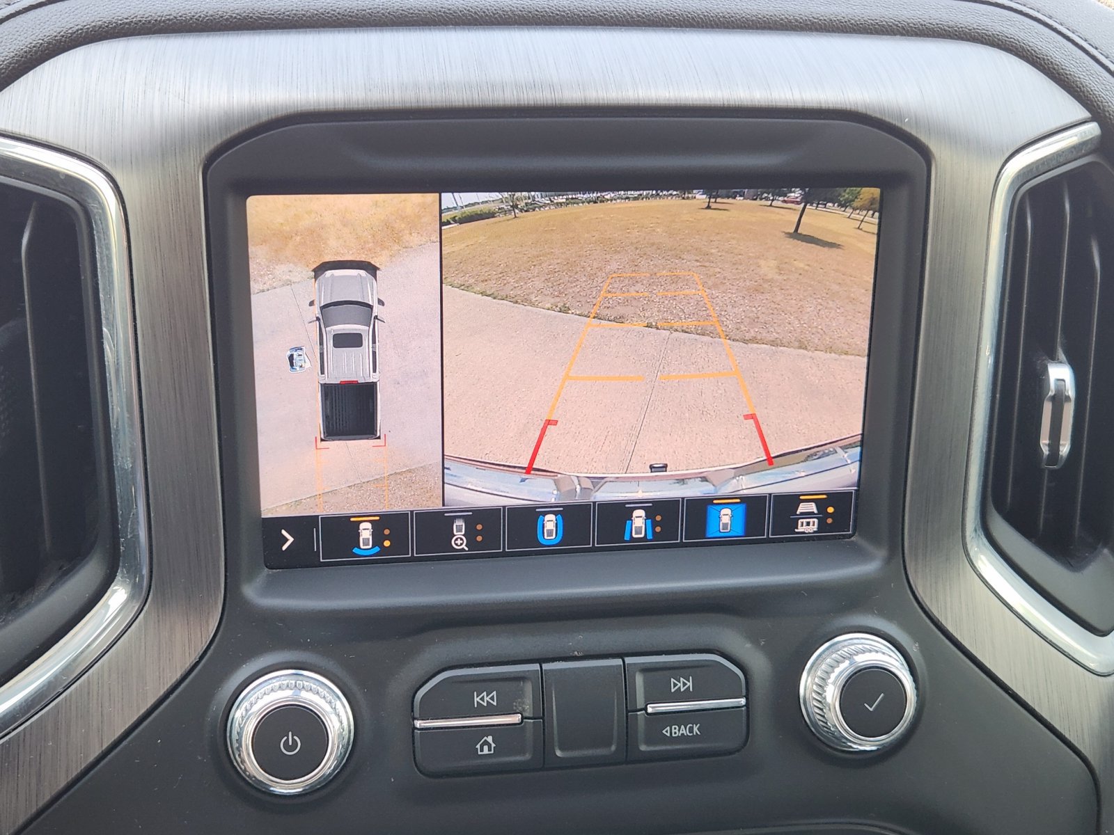 Used 2021 GMC Sierra 1500 Denali w/ Denali Ultimate Package AWD/4WD image 21