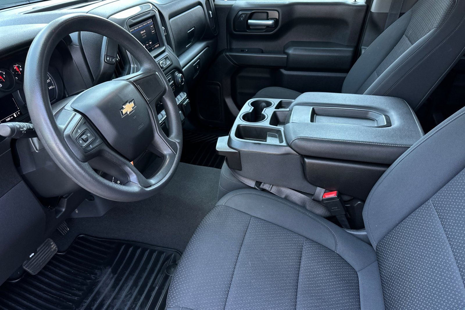Used 2021 Chevrolet Silverado 1500 Custom image 9