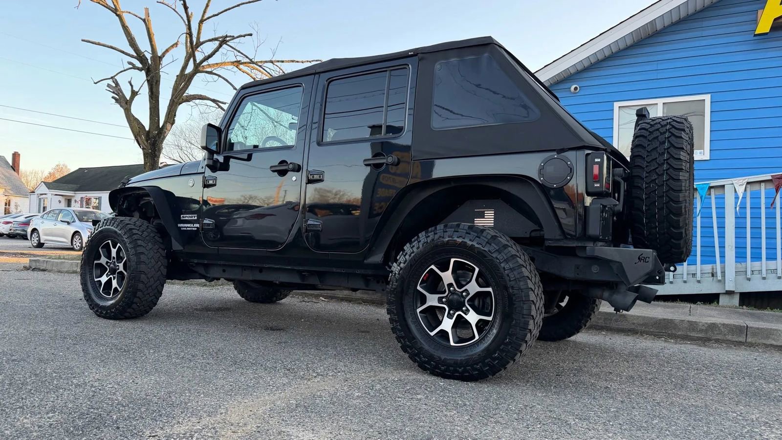 Used 2012 Jeep Wrangler Unlimited Sport image 9