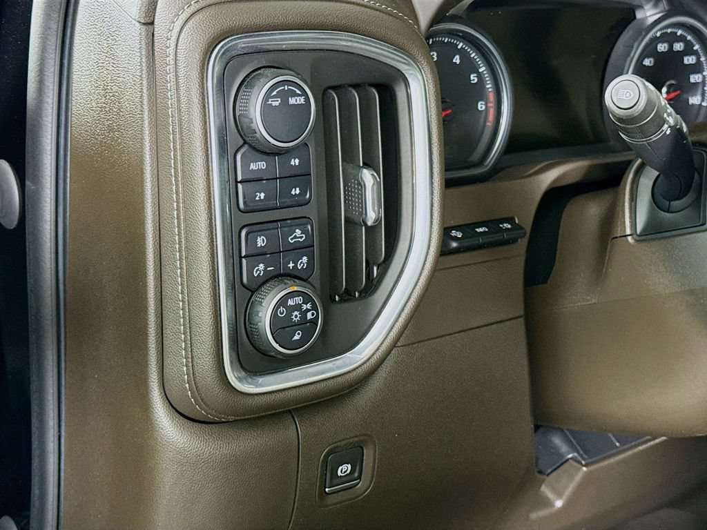 Used 2022 Chevrolet Silverado 2500 LTZ AWD/4WD image 20