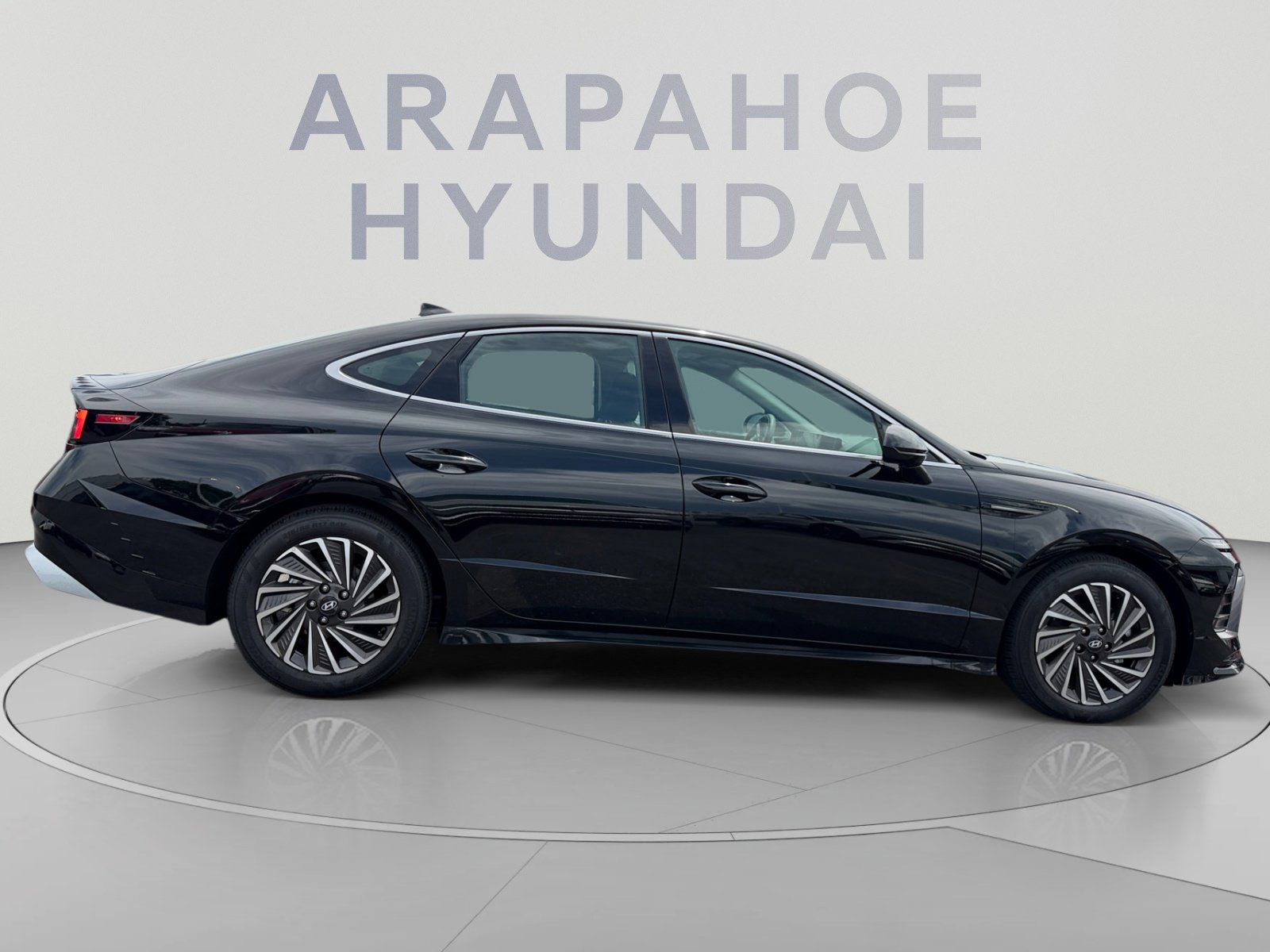 Used 2025 Hyundai Sonata SEL FWD image 6