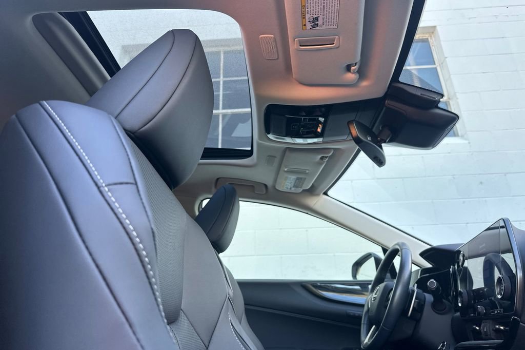Certified 2024 Lexus NX 250 250 Premium image 17