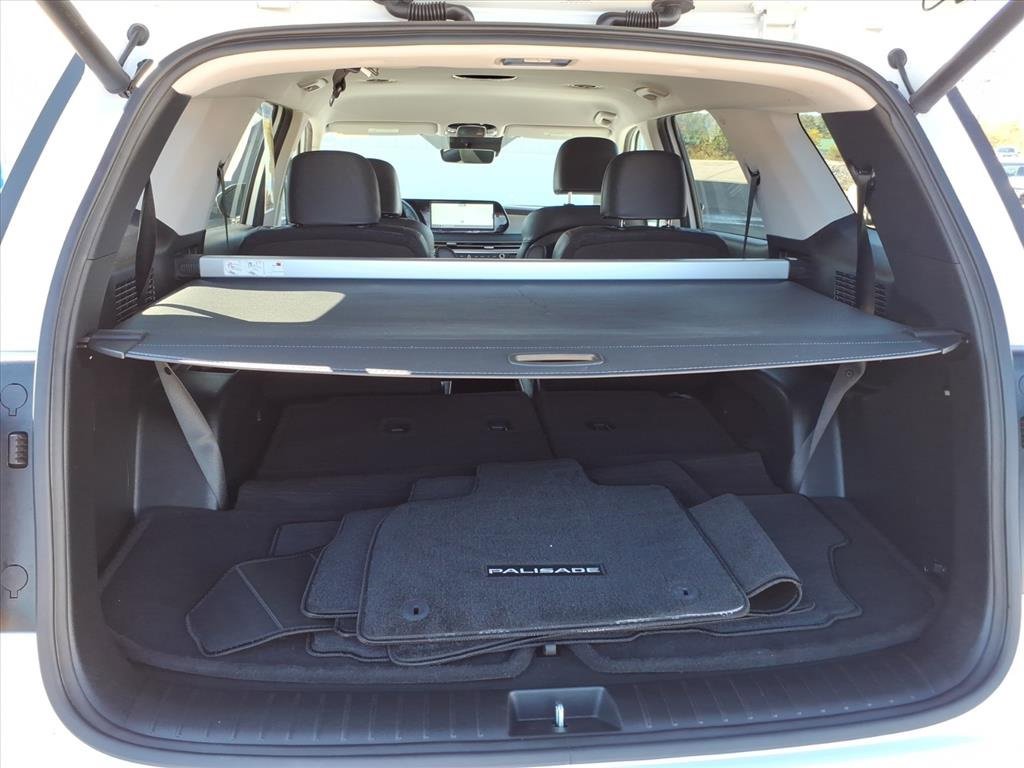Used 2023 Hyundai Palisade SEL image 10