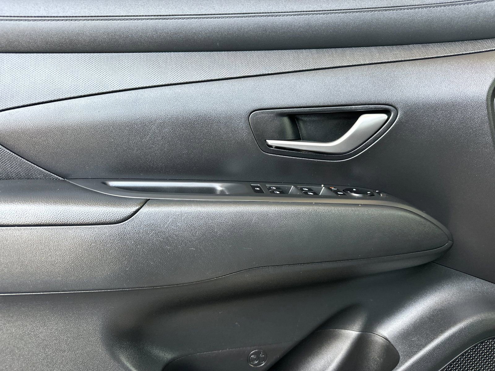 Used 2025 Hyundai Tucson SEL image 11