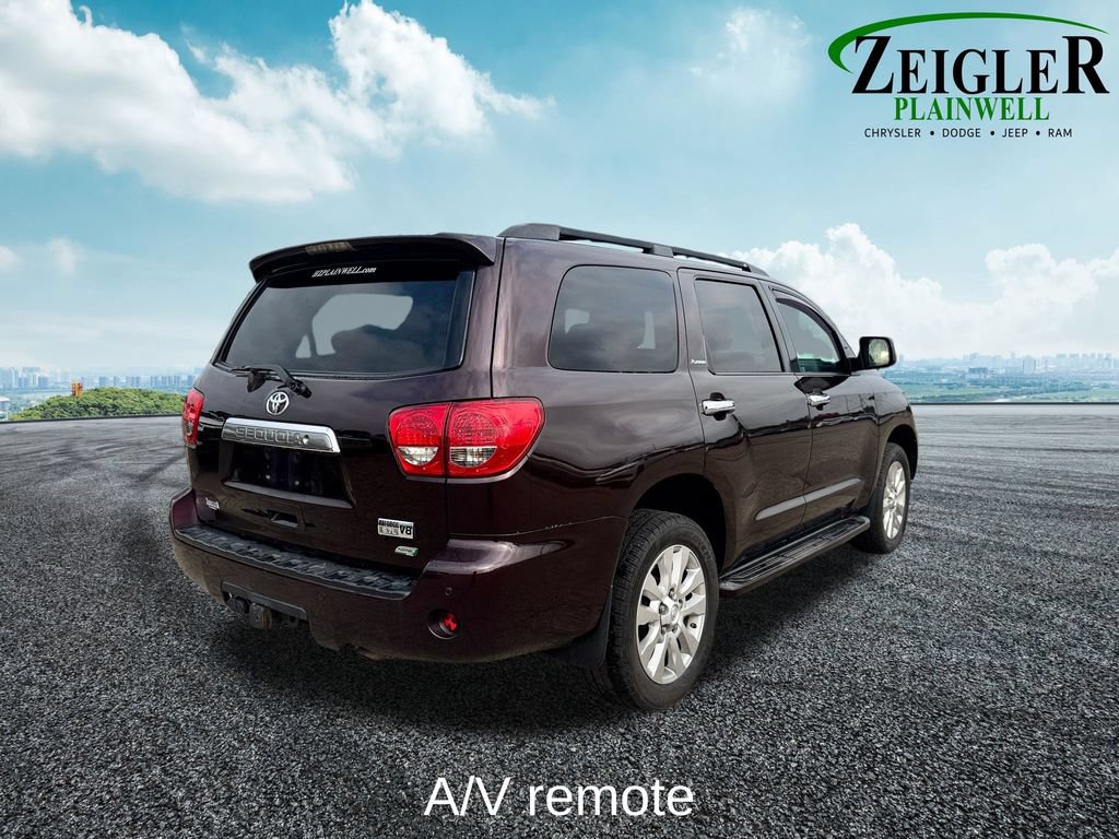 Used 2014 Toyota Sequoia Platinum AWD/4WD image 6