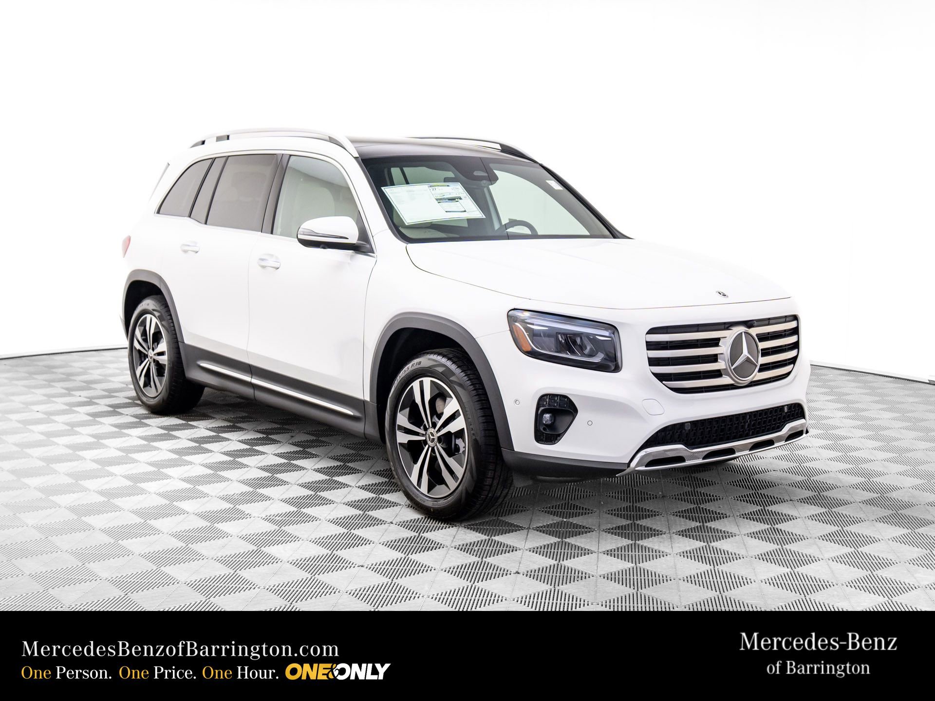 New 2026 Mercedes-Benz GLB 250 4MATIC image 8