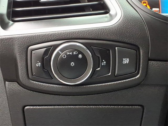 Used 2024 Ford Edge SEL image 14