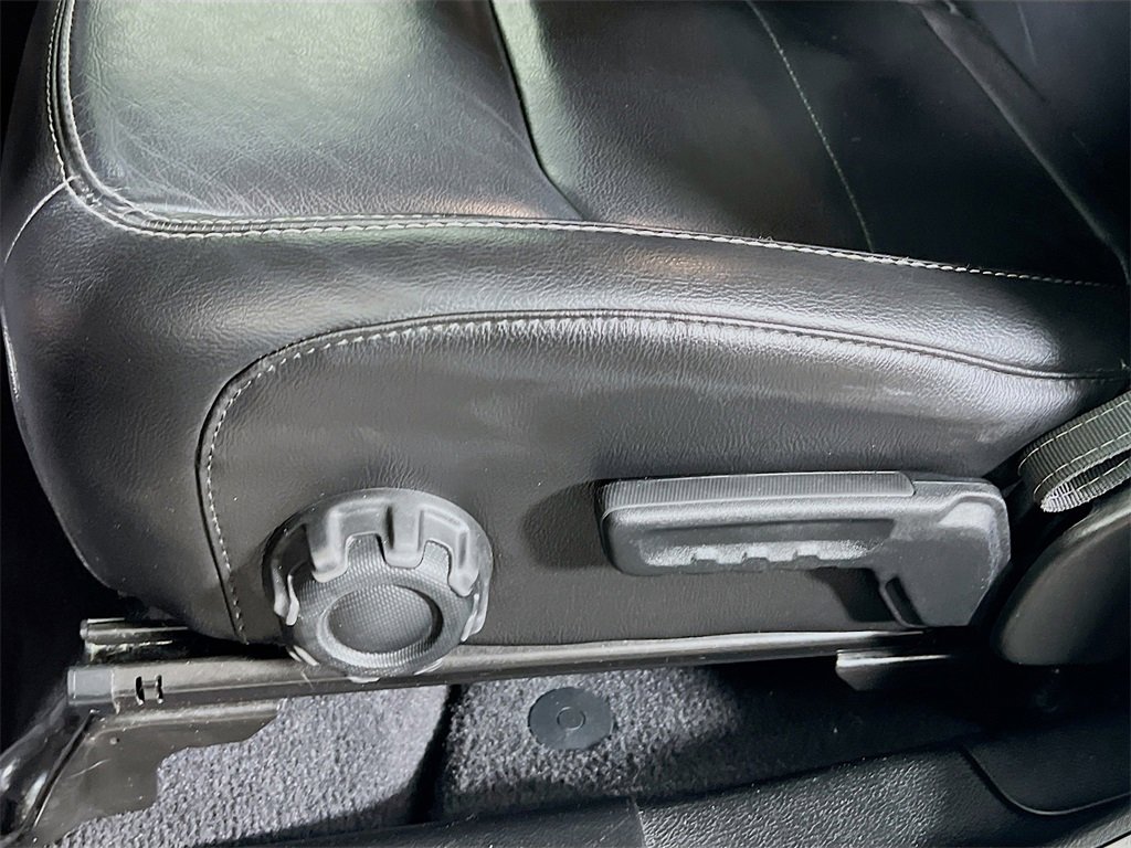 Used 2020 Jeep Wrangler Unlimited Sahara image 18