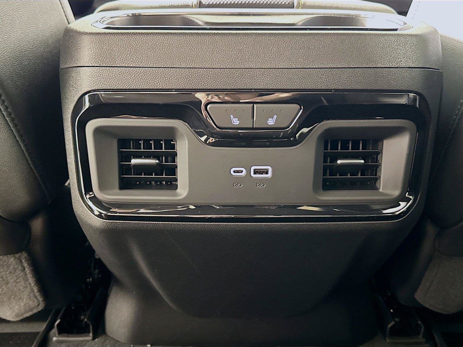 New 2026 Chevrolet Silverado 2500 ZR2 w/ LPO, Dark Essentials Package AWD/4WD image 14