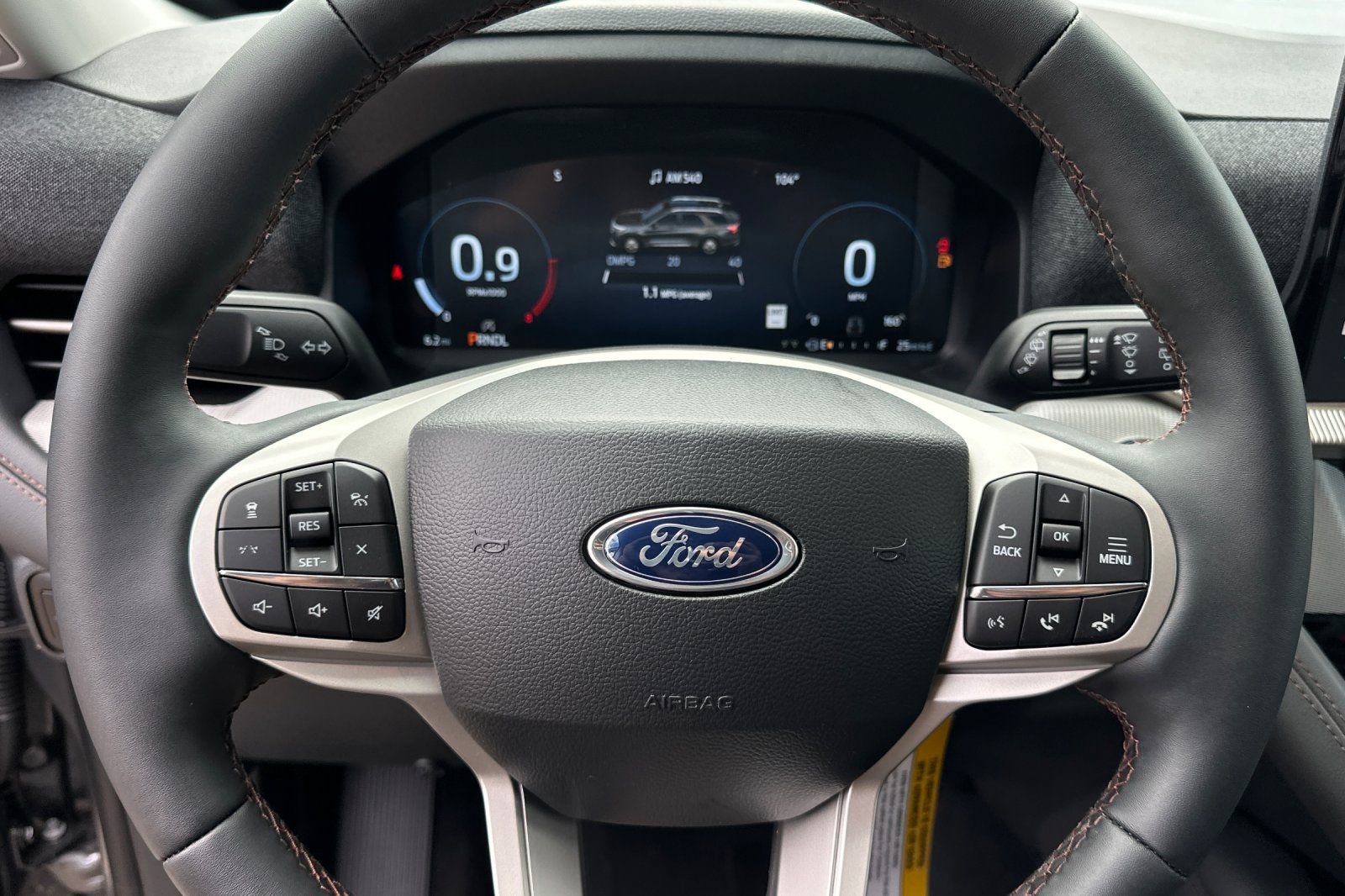 New 2026 Ford Explorer Active w/ Active Comfort Package RWD image 24
