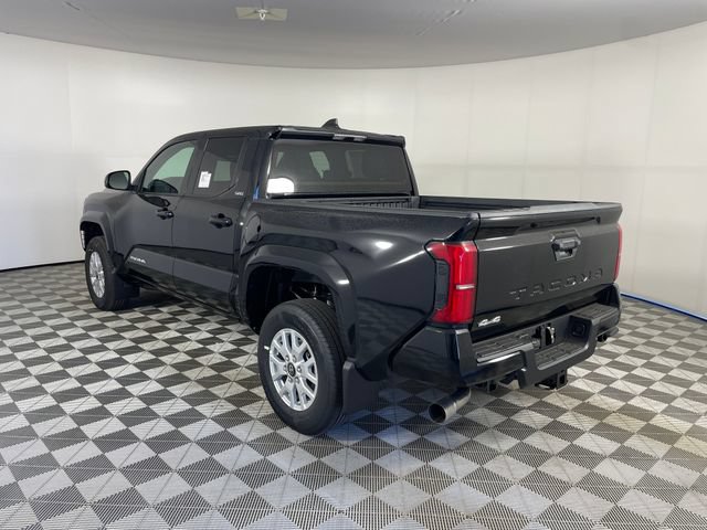 New 2026 Toyota Tacoma SR5 AWD/4WD image 11